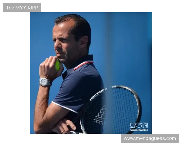 卡洛斯·普拉特斯嘲讽伊恩·加里，社交媒体引热议