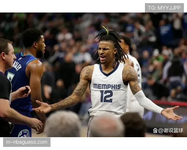 从崩盘到崛起:深度报道阿斯顿维拉本赛季的战术体系重建之路。 从崩盘到崛起:深度报道阿斯顿维拉本赛季的战术体系重建之路。