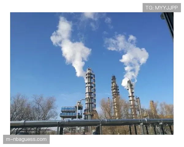 天空队新主场启用更短篮架支撑结构，旨在减少干扰球并促进快攻